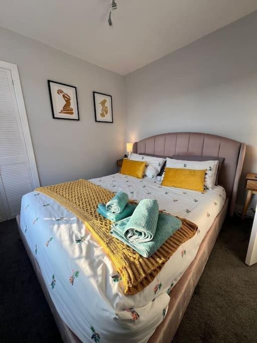 Bright, First Floor, One Bedroom Flat In Wimborne Wimborne Minster Esterno foto
