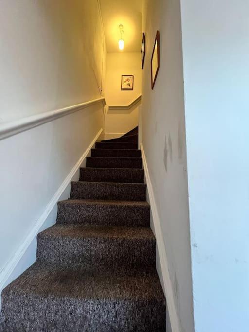 Bright, First Floor, One Bedroom Flat In Wimborne Wimborne Minster Esterno foto